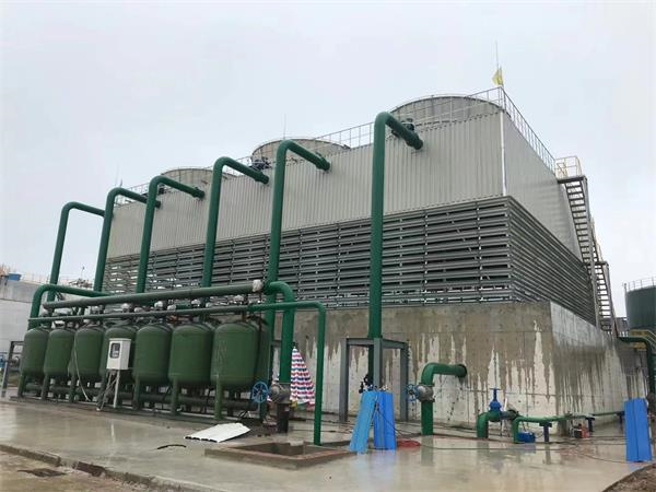 冷卻塔白煙白霧產生原因分析以及解決治理方案(發電廠冷卻塔冒的白煙)