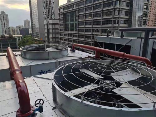 深圳冷卻塔廠家如何給冷卻塔安裝一個(gè)合適的位置,深圳明新冷卻塔官網(wǎng)