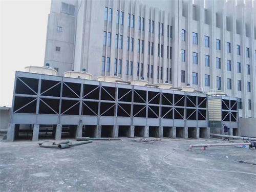 冷卻塔降噪要求(中央空調冷卻塔降噪)